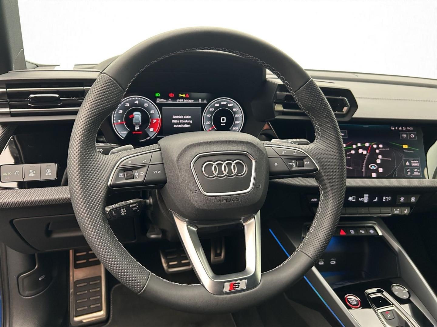 Bild über Audi S3 Sportback TFSI quattro S tronic - für weitere Informationen kontaktieren Sie den Audi Partner