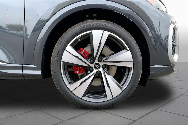 2026 Audi SQ5 Sportback Premium Plus - Photo 11