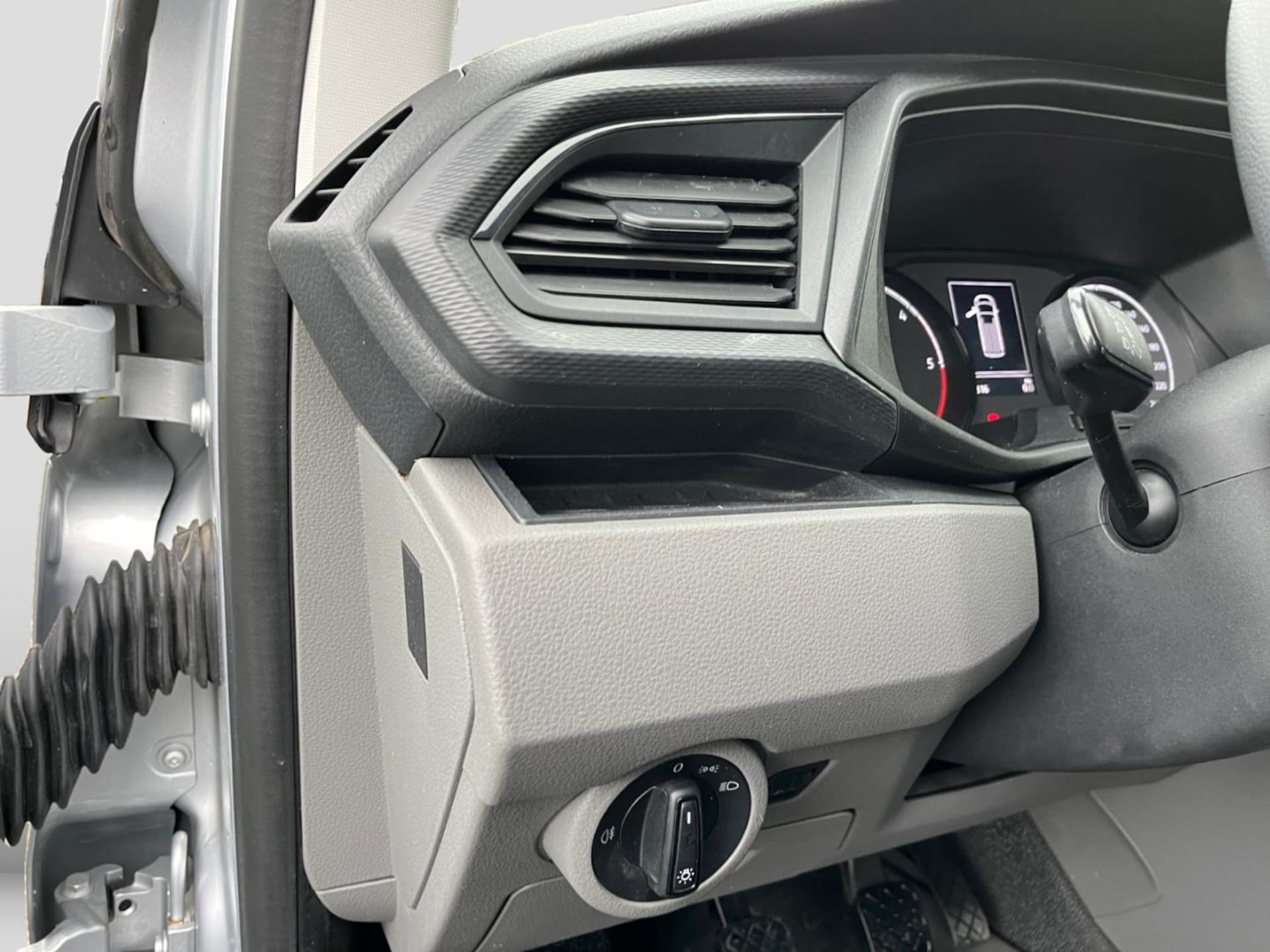 Volkswagen T6.1 Transporter Kasten kurzer Radstand