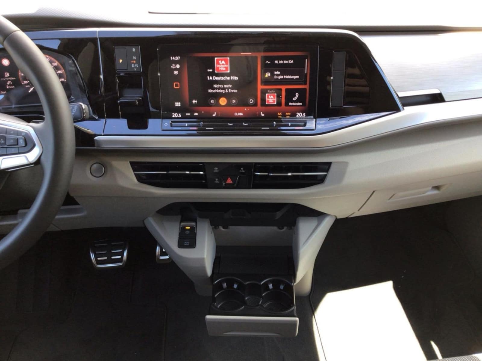 Volkswagen Multivan Langversion – Bild 17