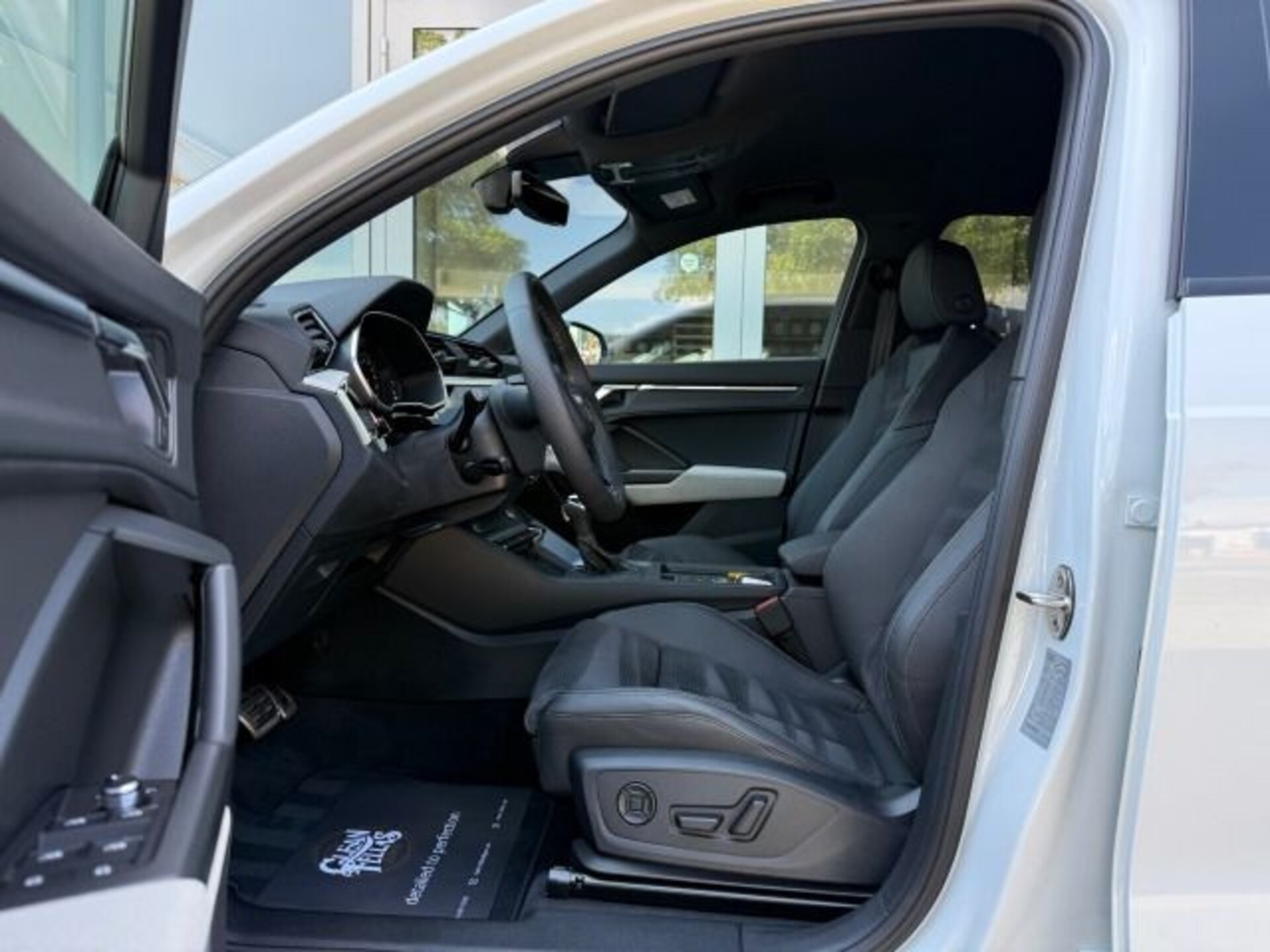 Audi Q3 SUV S line