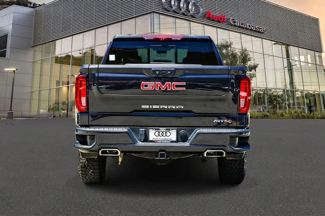 2023 GMC Sierra