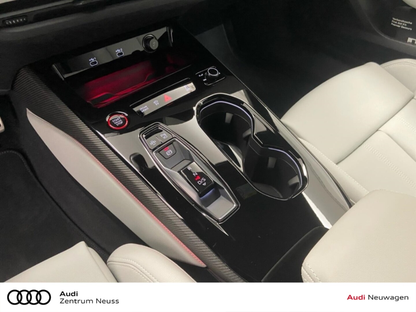Bild über Audi A5 Avant e-hybrid e-hybrid quattro 270 kW S tronic - für weitere Informationen kontaktieren Sie den Audi Partner