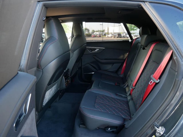 2026 Audi Q8 Prestige - Photo 10