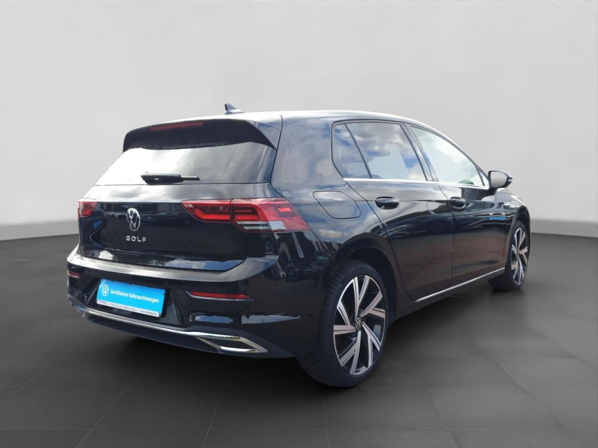 Volkswagen Golf Style