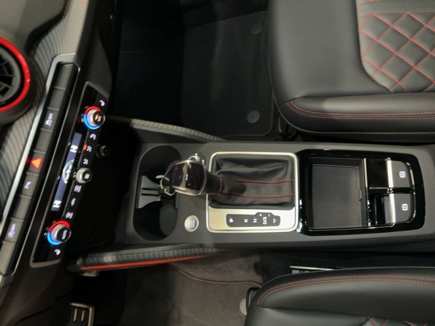 Bild über Audi Q2 S line 35 TFSI 110(150) kW(PS) S tronic - für weitere Informationen kontaktieren Sie den Audi Partner