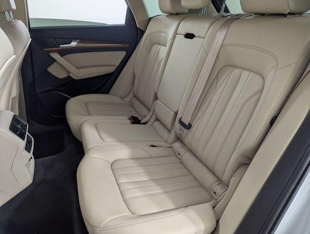 2024 Audi Q5 Premium - Photo 10
