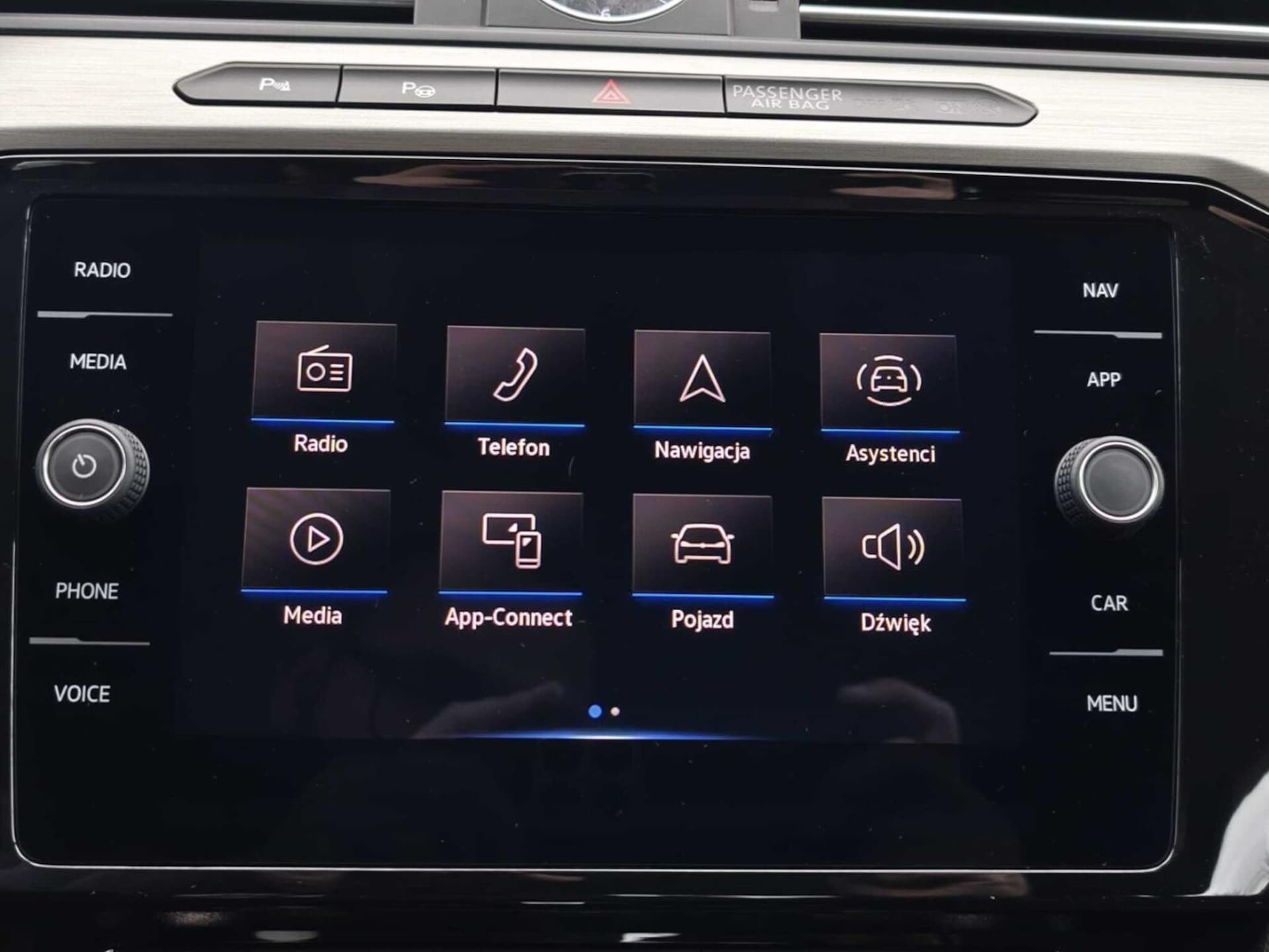Volkswagen Arteon Model bazowy