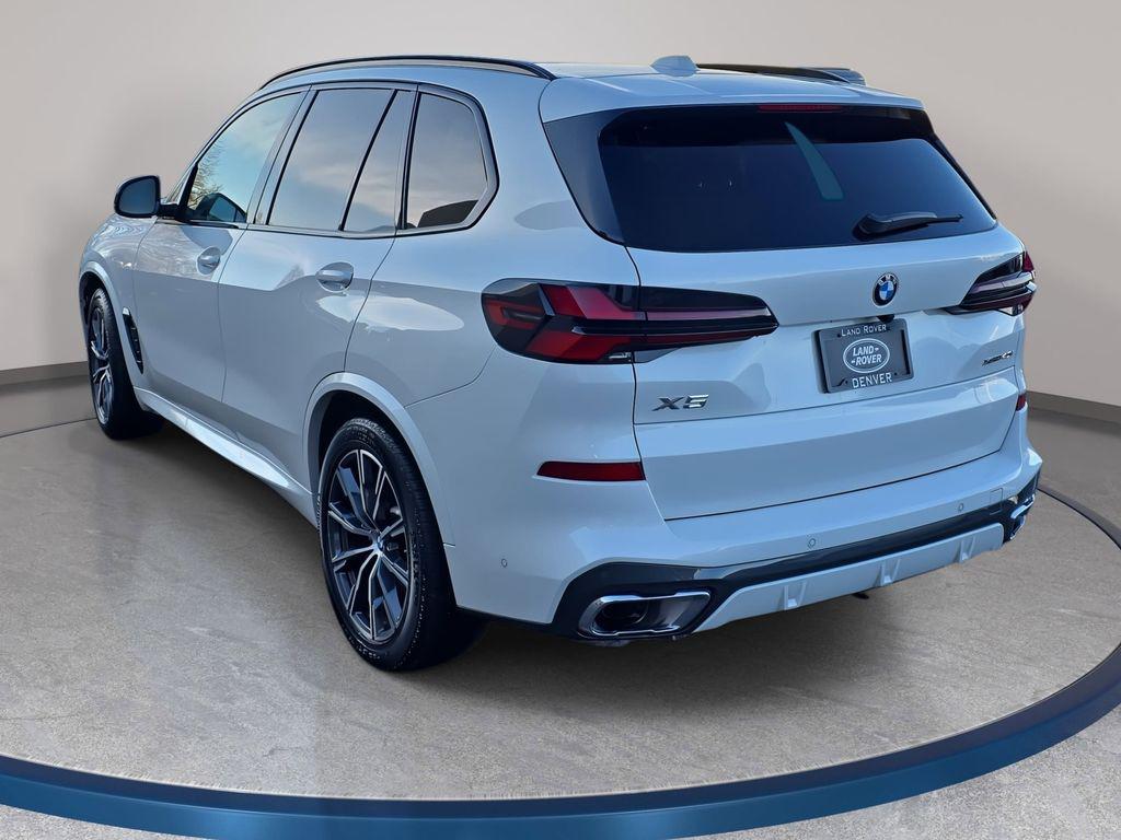 2025 BMW X5 40i - Photo 8