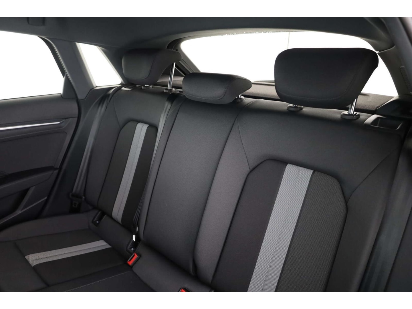 Bild über Audi A3 allstreet 35 TFSI S tronic - für weitere Informationen kontaktieren Sie den Audi Partner
