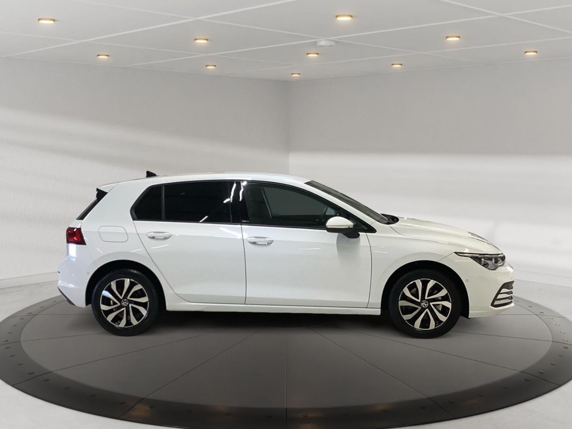 Volkswagen Golf Active