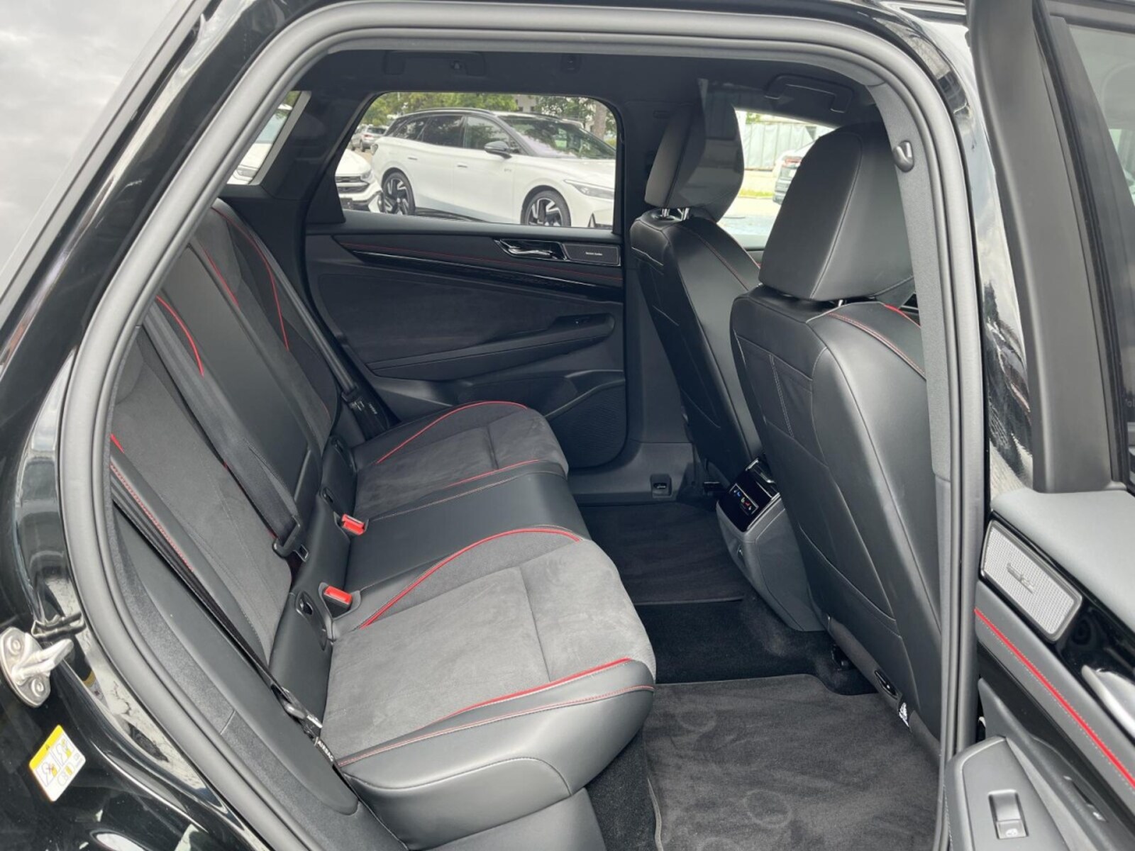 Volkswagen ID.7 Tourer – Bild 9