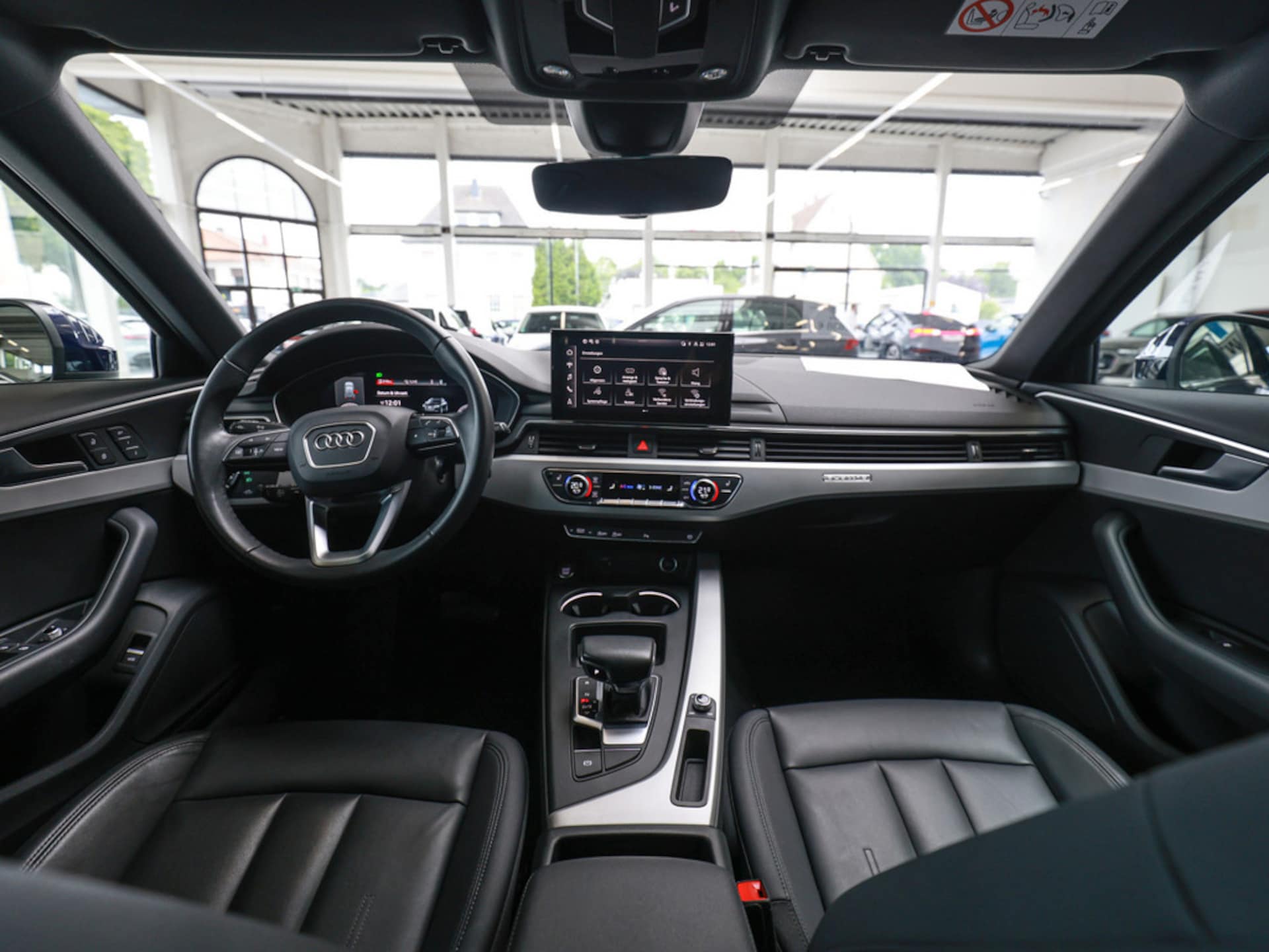 Audi A4 Avant S line