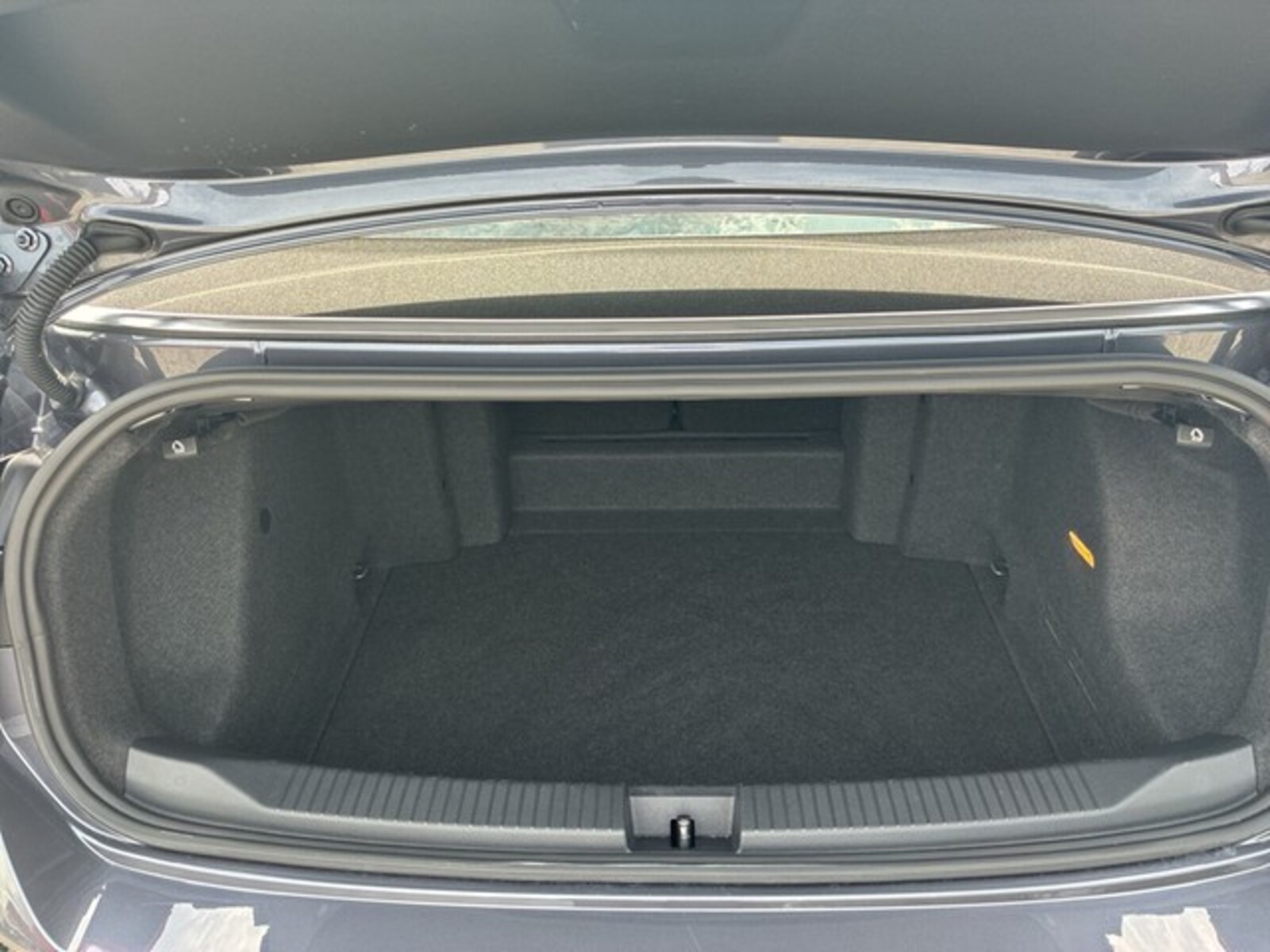 Volkswagen T-Roc Cabriolet – Bild 8