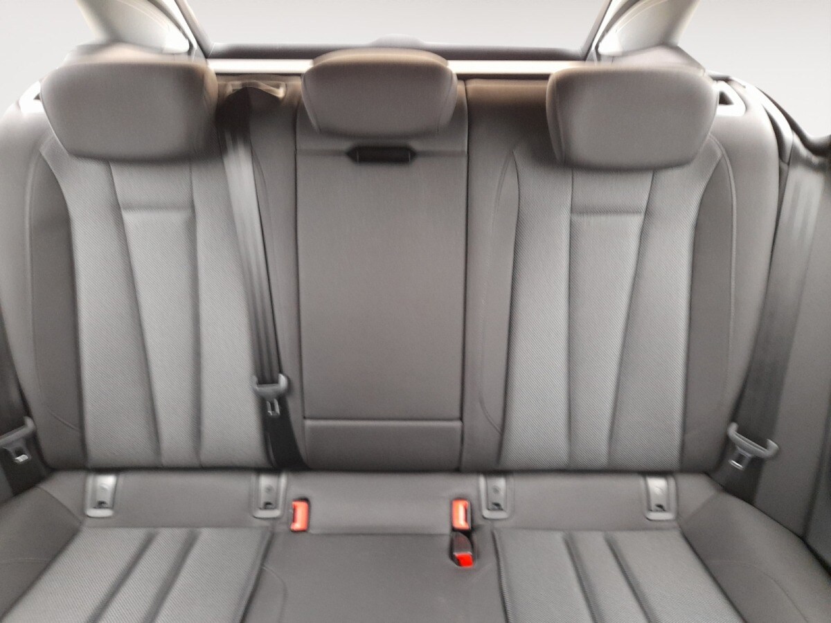 Image about Audi A4 Avant S line 35 TDI S tronic