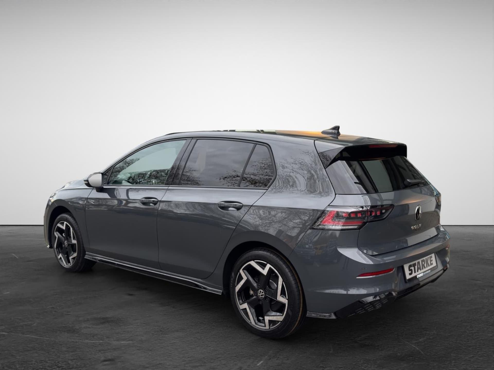 Volkswagen Golf R-Line