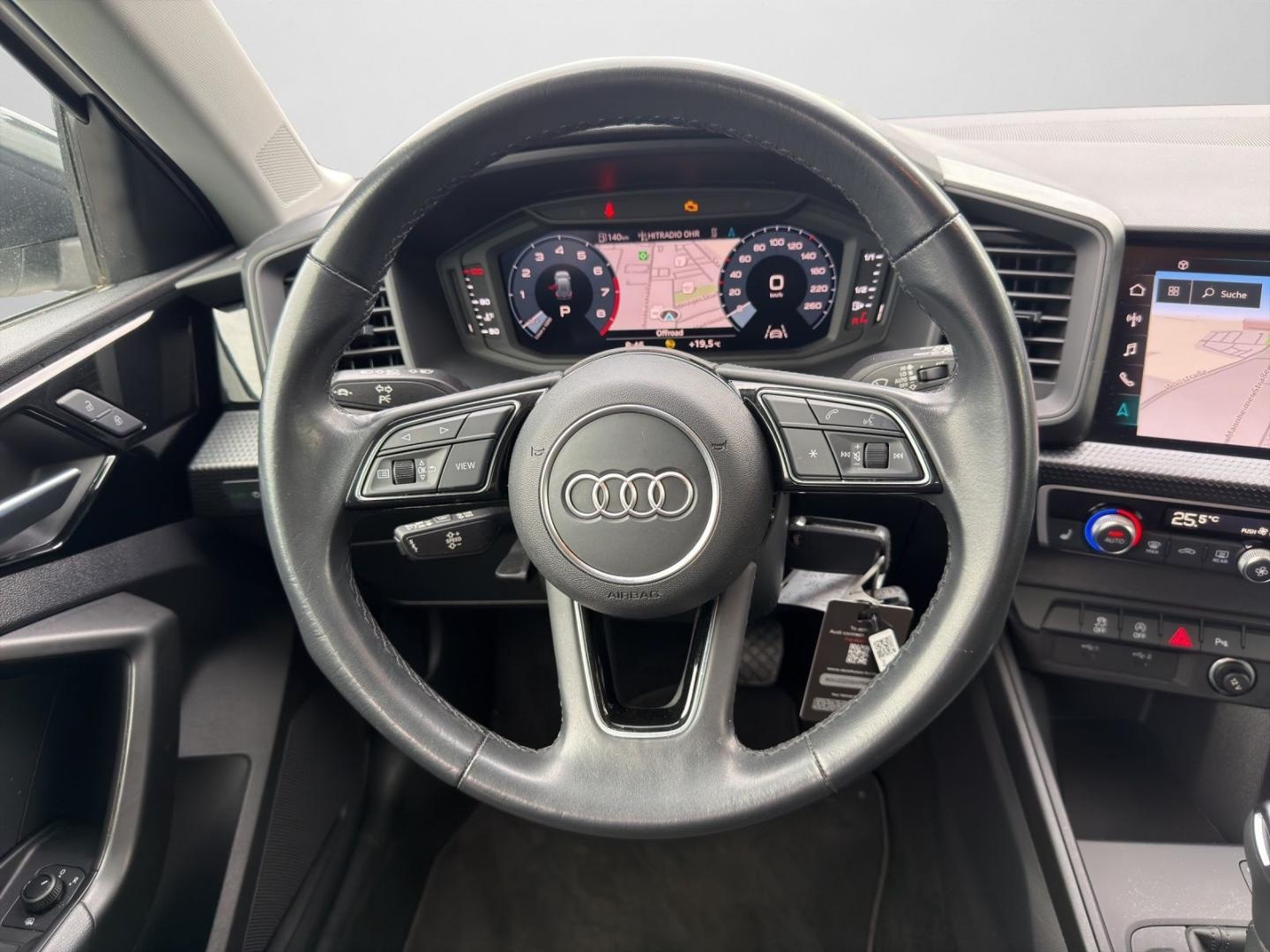 Bild über Audi A1 Sportback 35 TFSI S tronic - für weitere Informationen kontaktieren Sie den Audi Partner