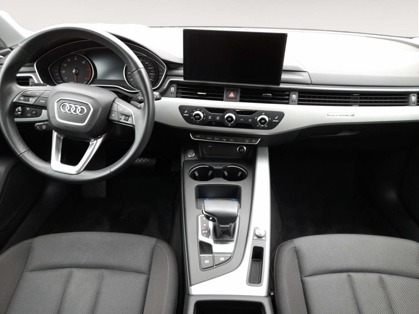 Image about Audi A4 Avant S line 35 TDI S tronic