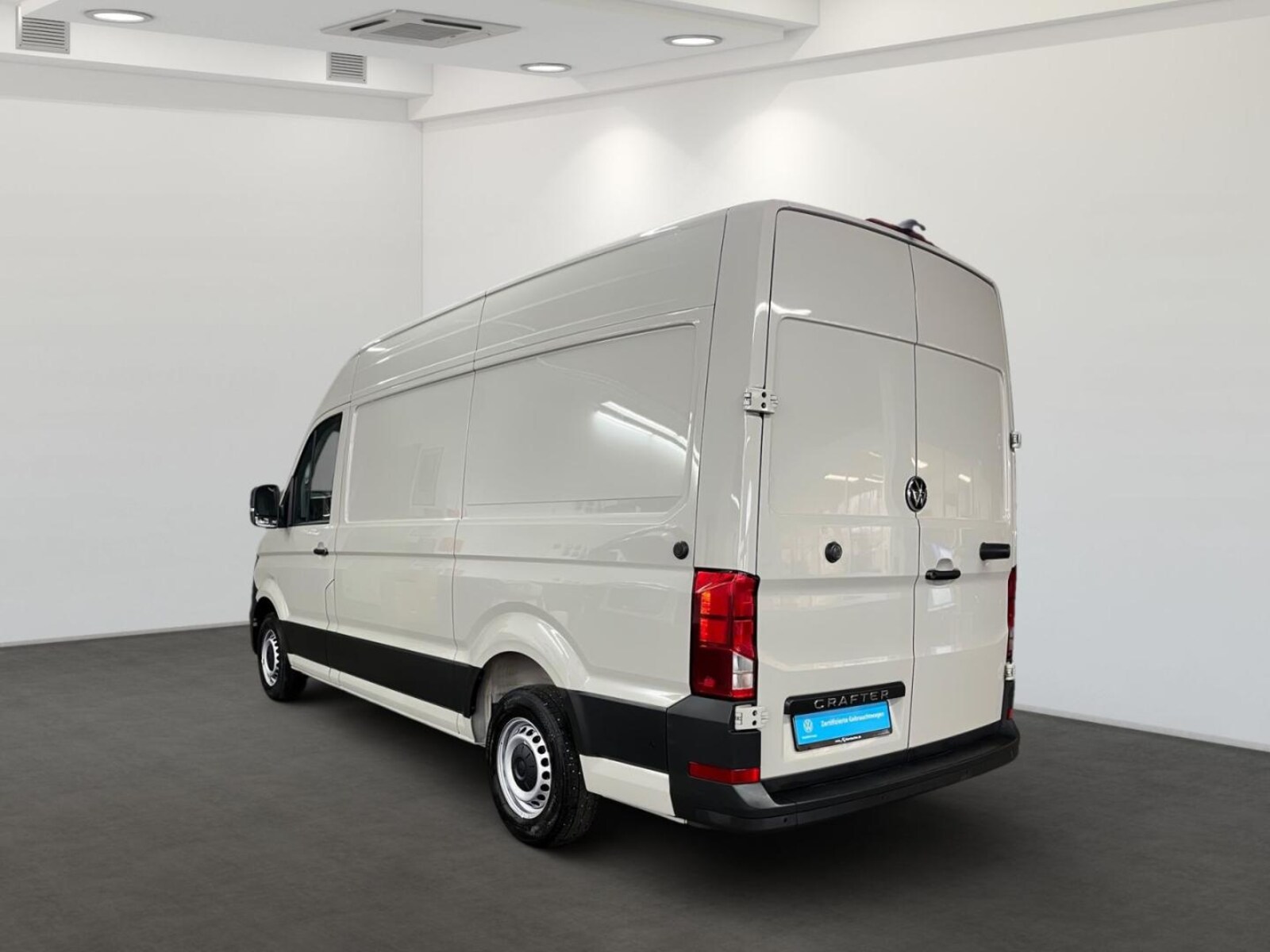 Volkswagen Crafter Kasten mittlerer Radstand – Bild 8