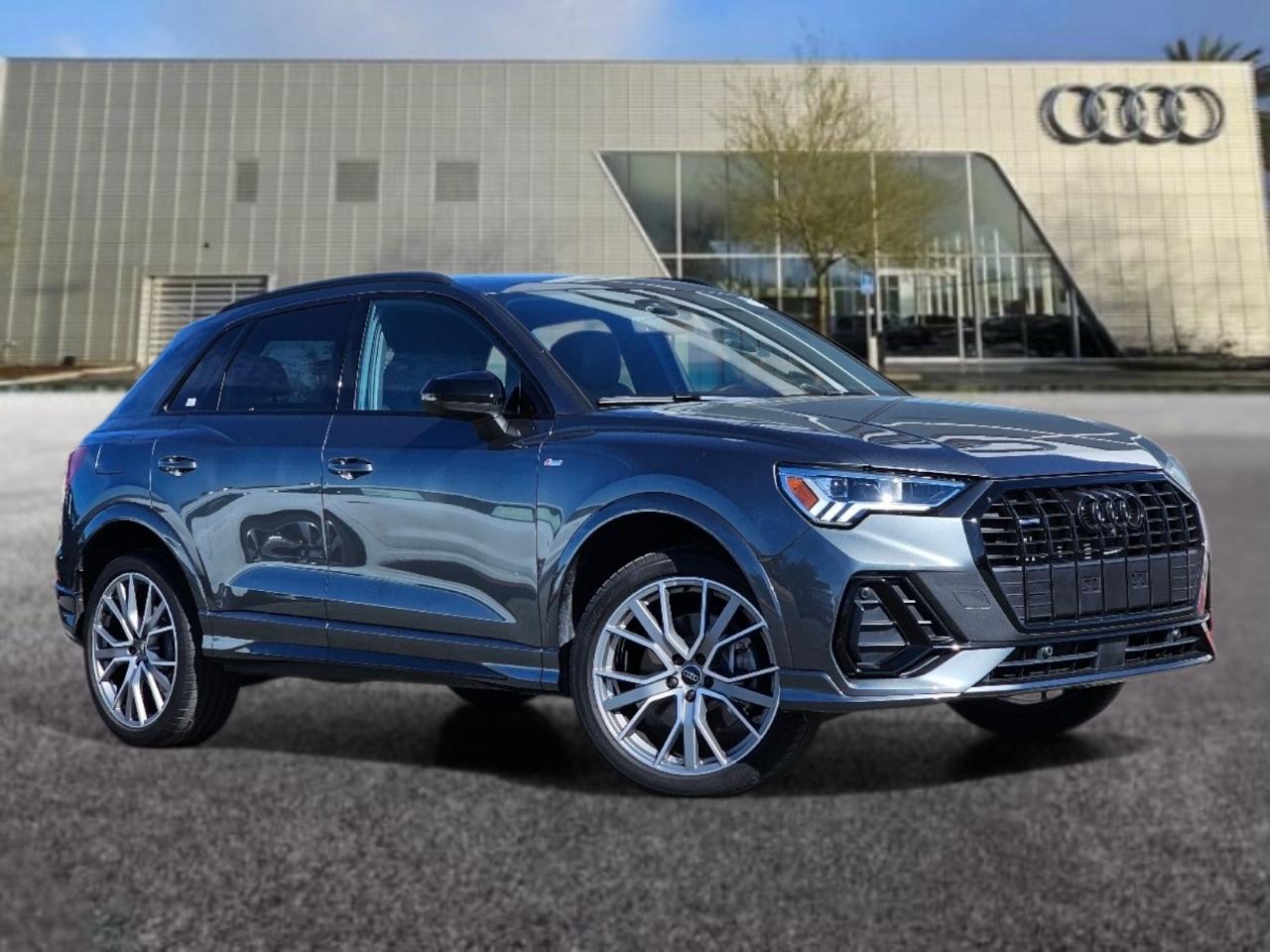 2025 Audi Q3 45 TFSI S Line Premium Plus quattro's photo