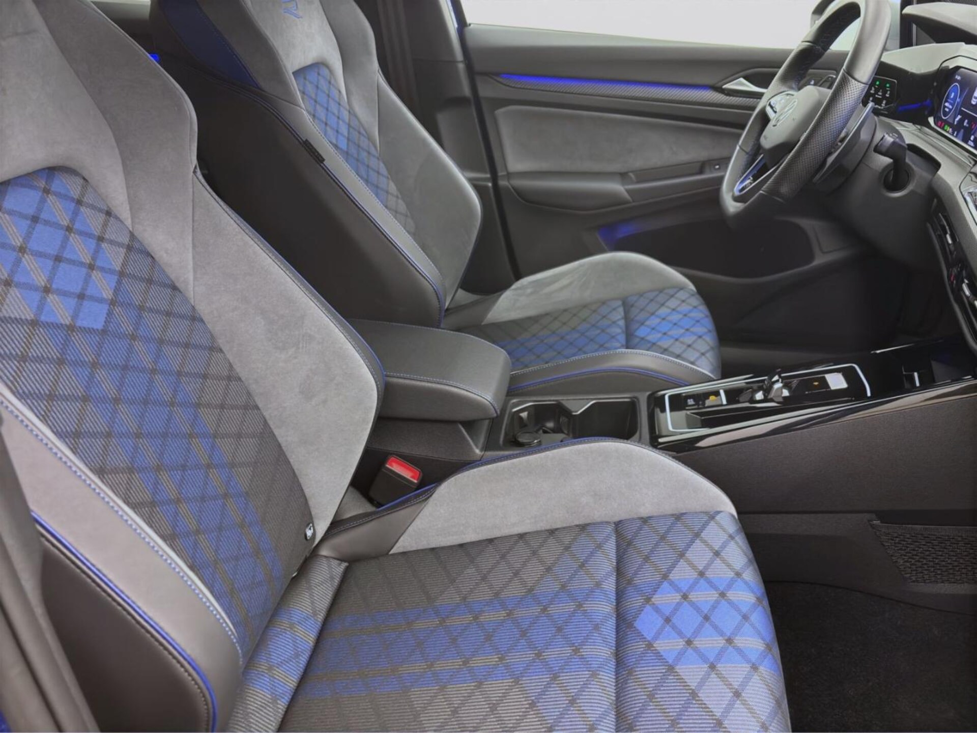 Volkswagen Golf R