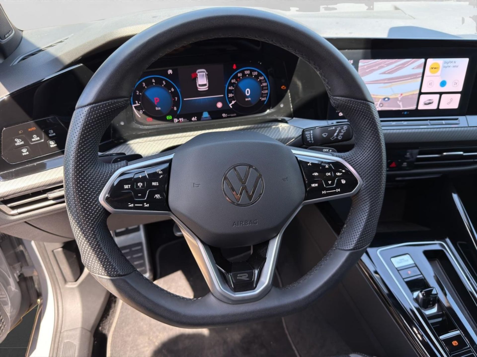 Volkswagen Golf Variant R-Line