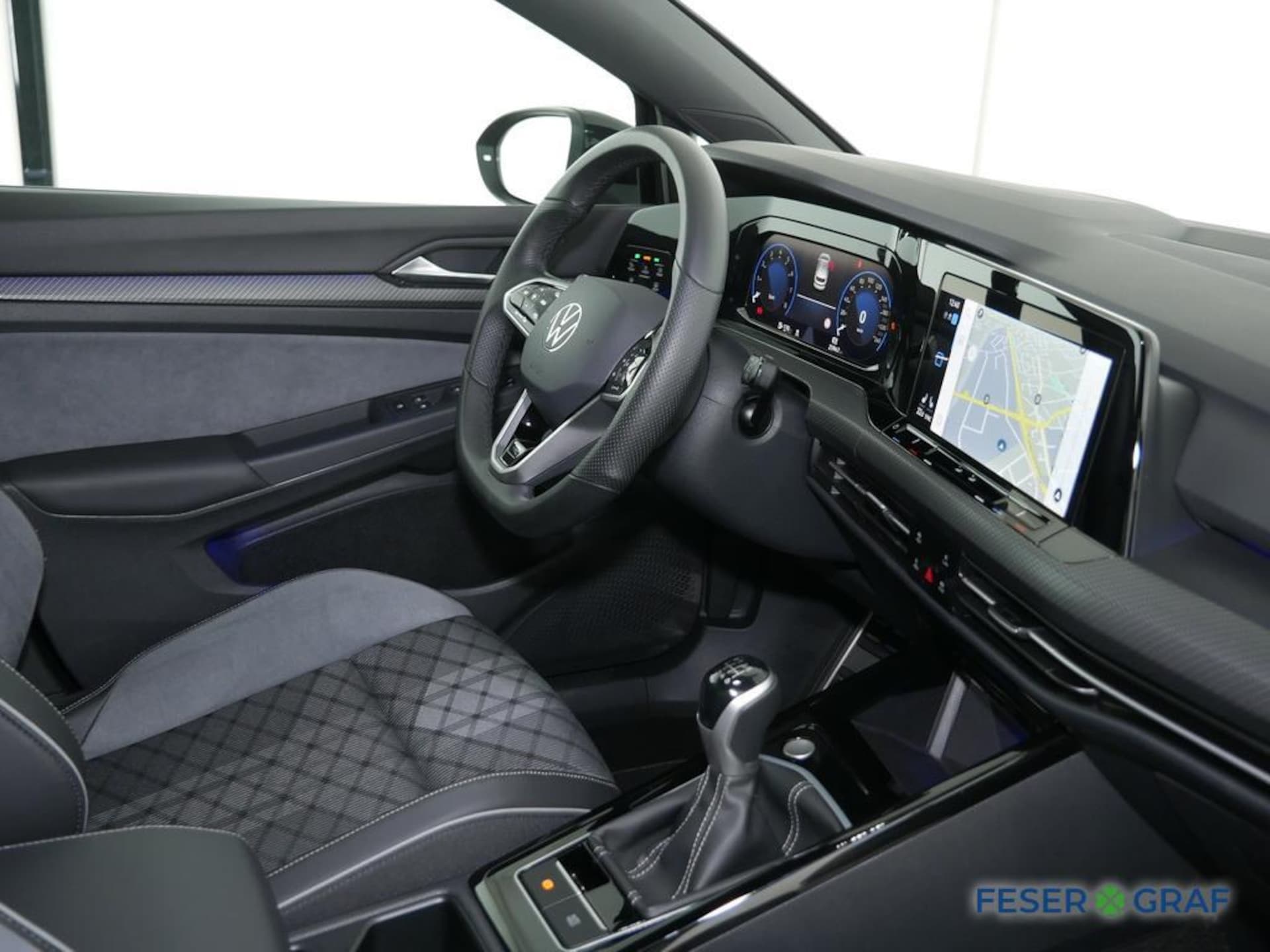Volkswagen Golf R-Line
