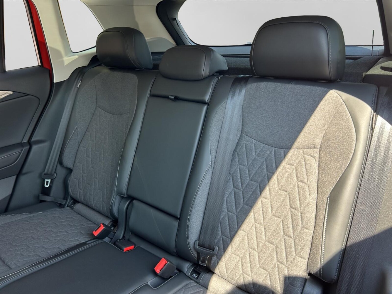 Volkswagen Tiguan – Bild 14