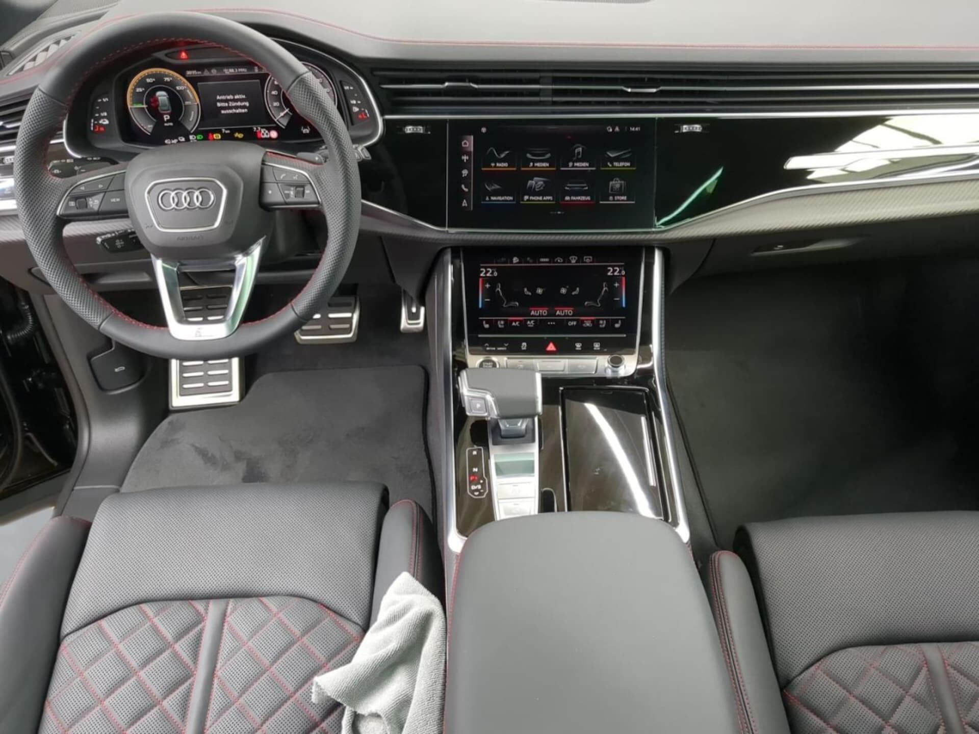 Audi Q8 SUV TFSI e
