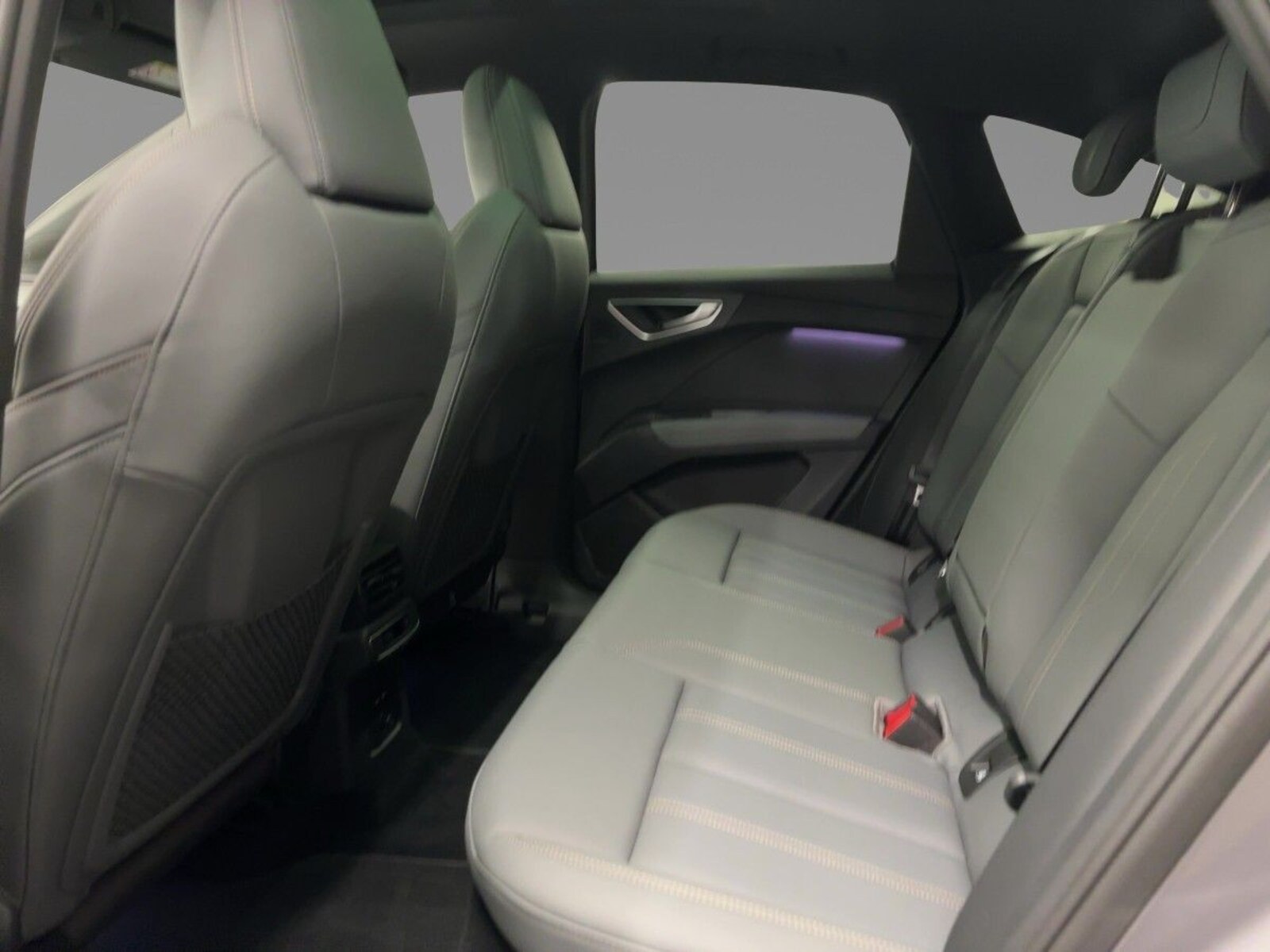 Audi Q4 Sportback e-tron – Bild 11