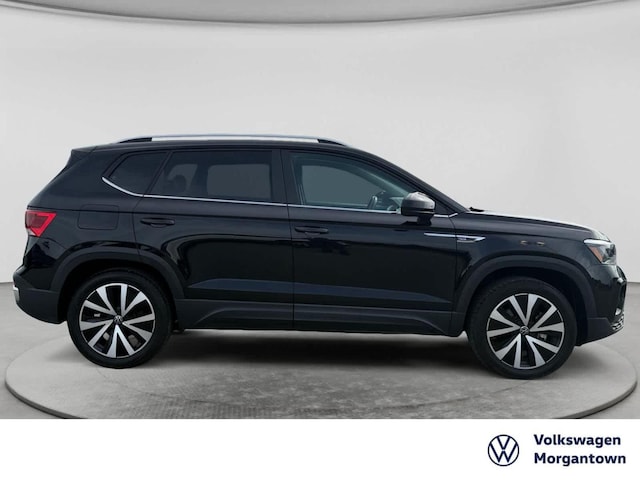 2023 Volkswagen Taos