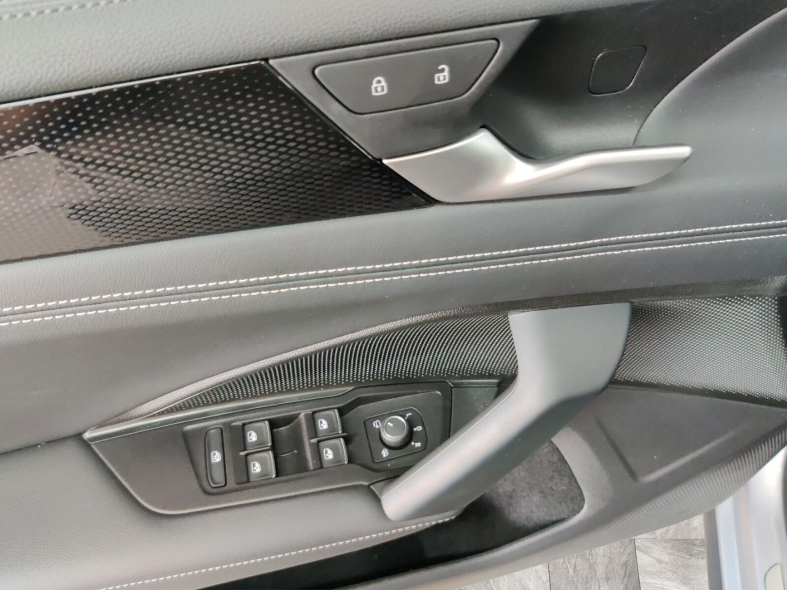 Volkswagen Tiguan – Bild 10