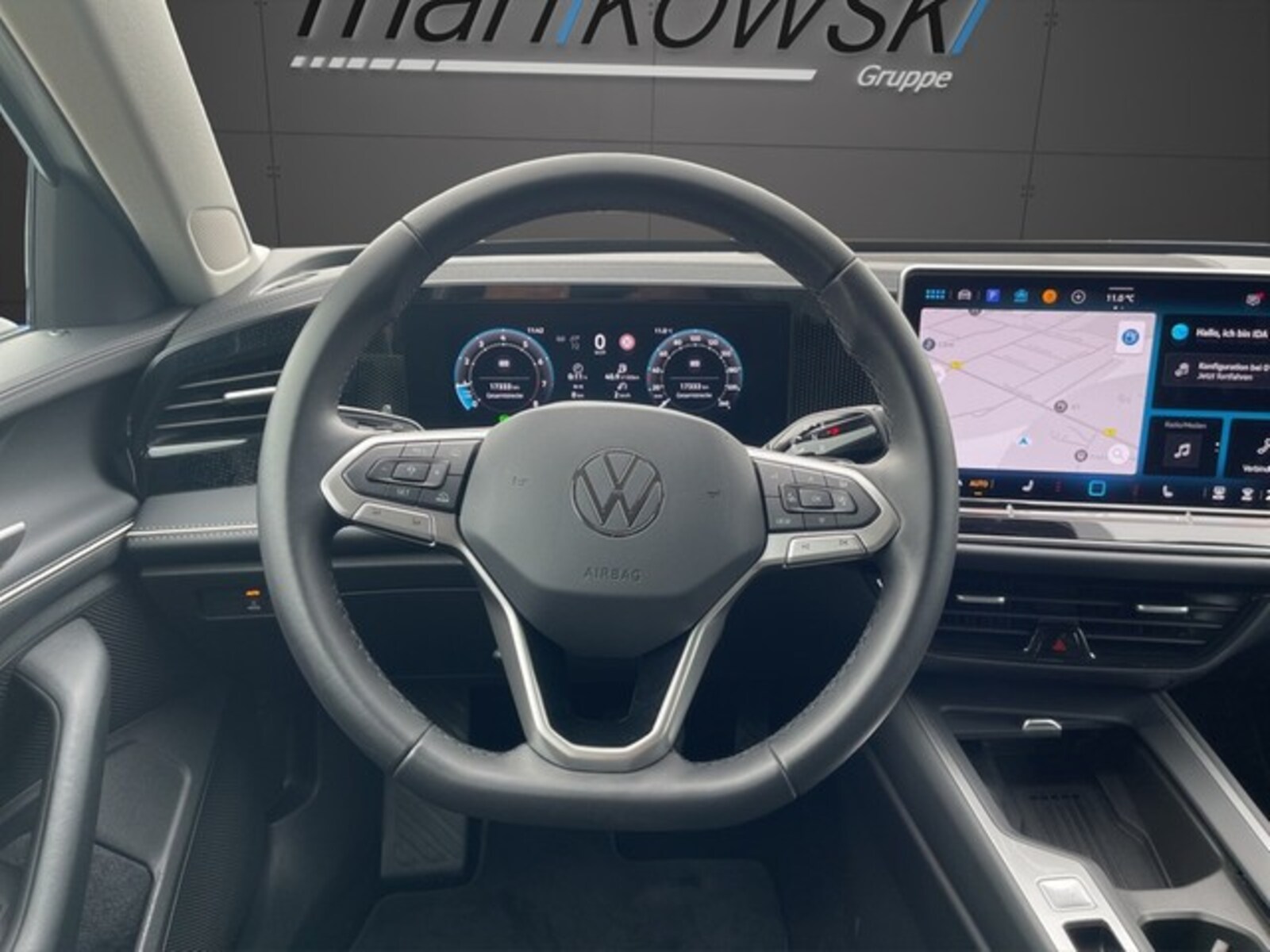 Volkswagen Passat – Bild 12
