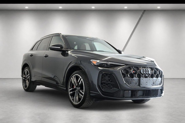 Image de {{modelName}} 2025 Audi SQ5