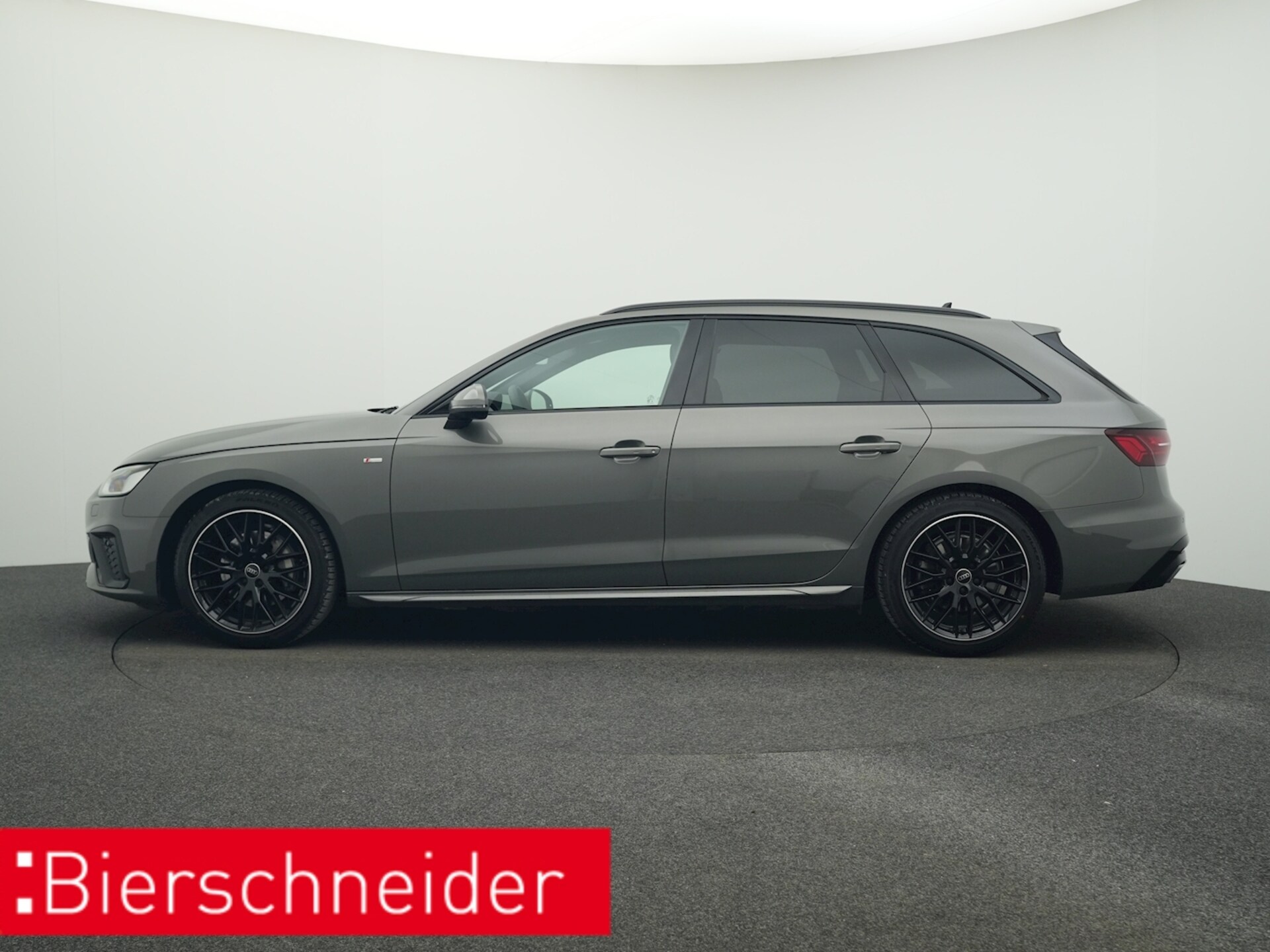 Audi A4 Avant S line