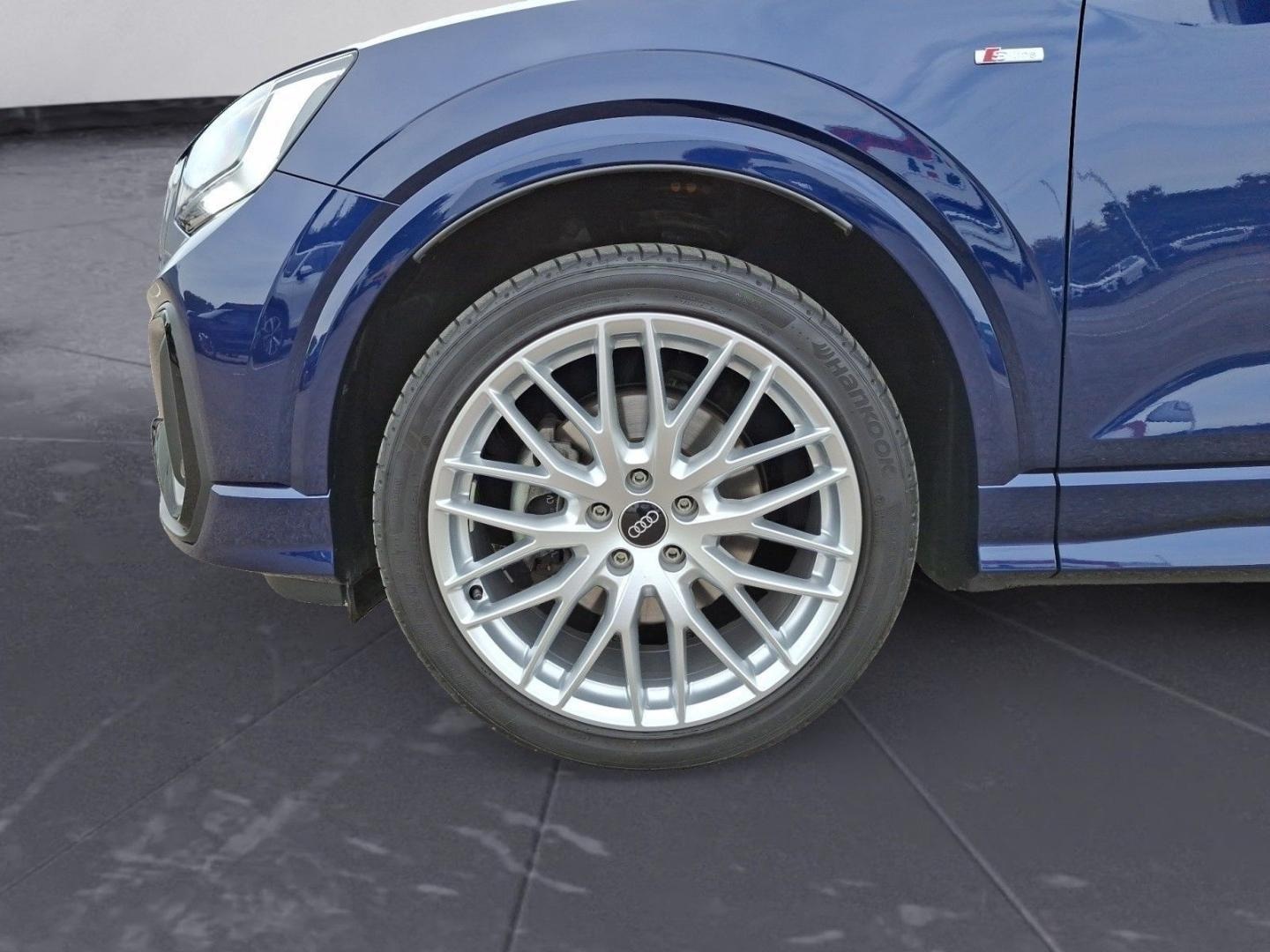 Bild über Audi Q2 S line 35 TDI S tronic - für weitere Informationen kontaktieren Sie den Audi Partner