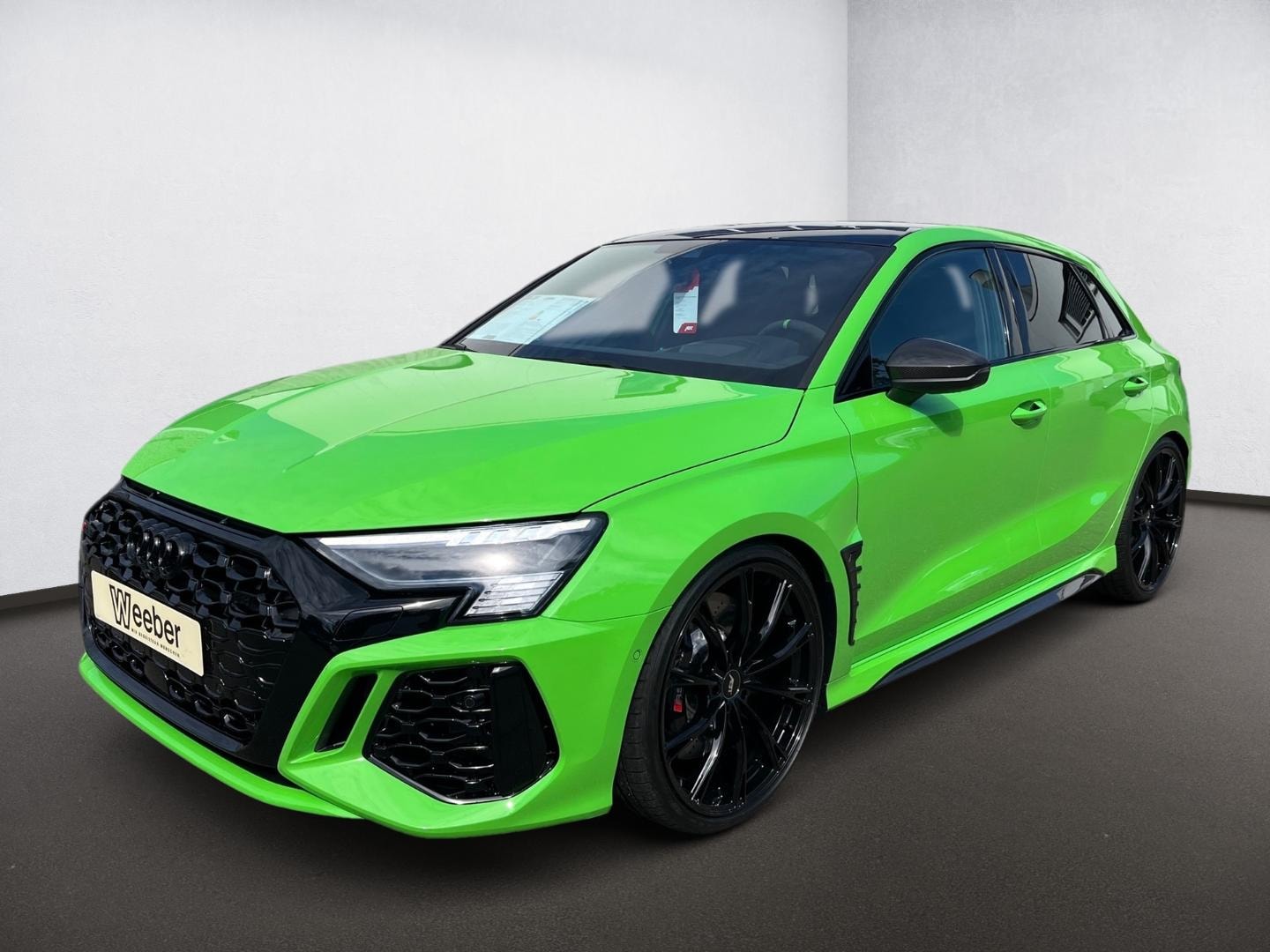Bild über Audi RS 3 Sportback TFSI quattro S tronic - für weitere Informationen kontaktieren Sie den Audi Partner