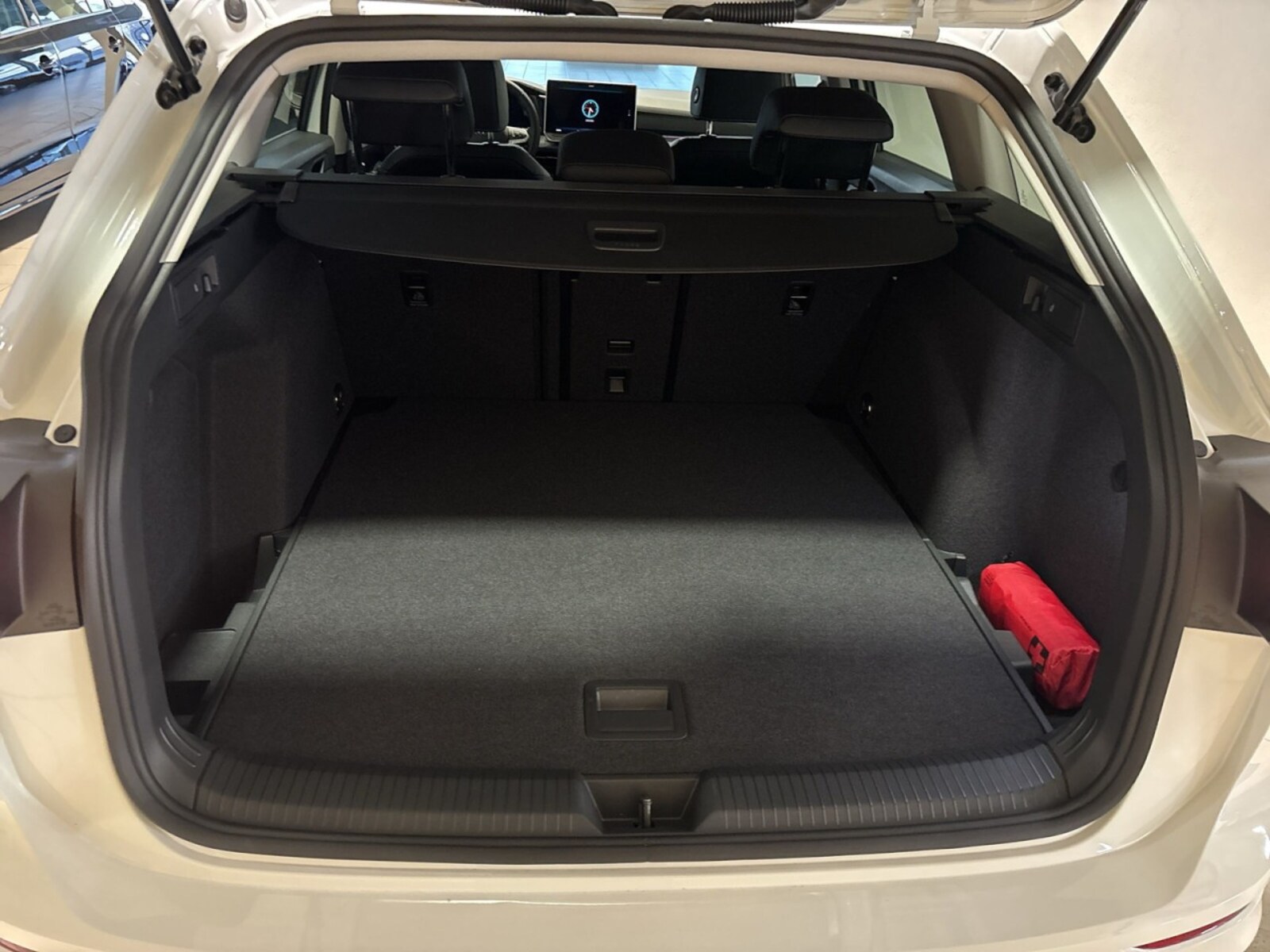 Volkswagen Golf Variant – Bild 7
