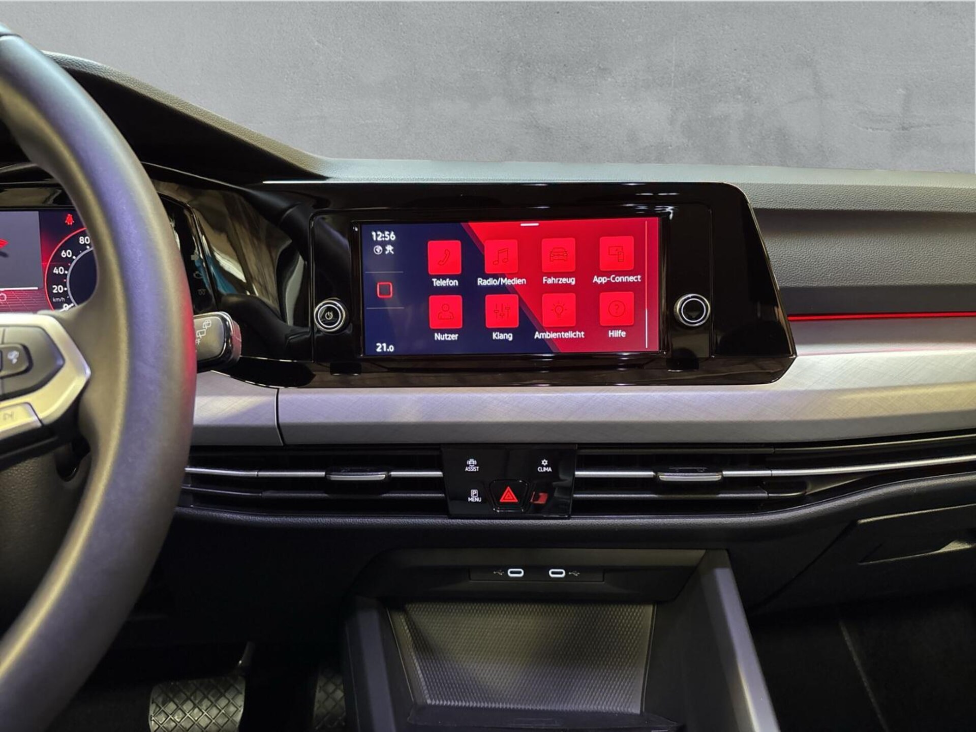 Volkswagen Golf Variant Life