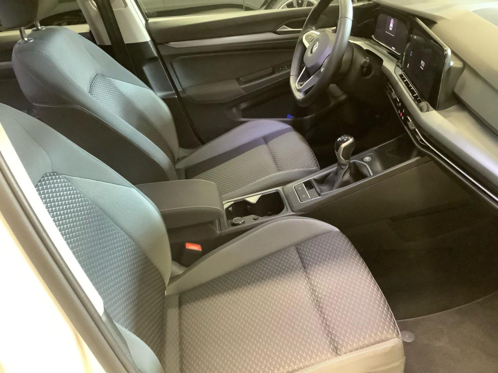 Volkswagen Golf Active