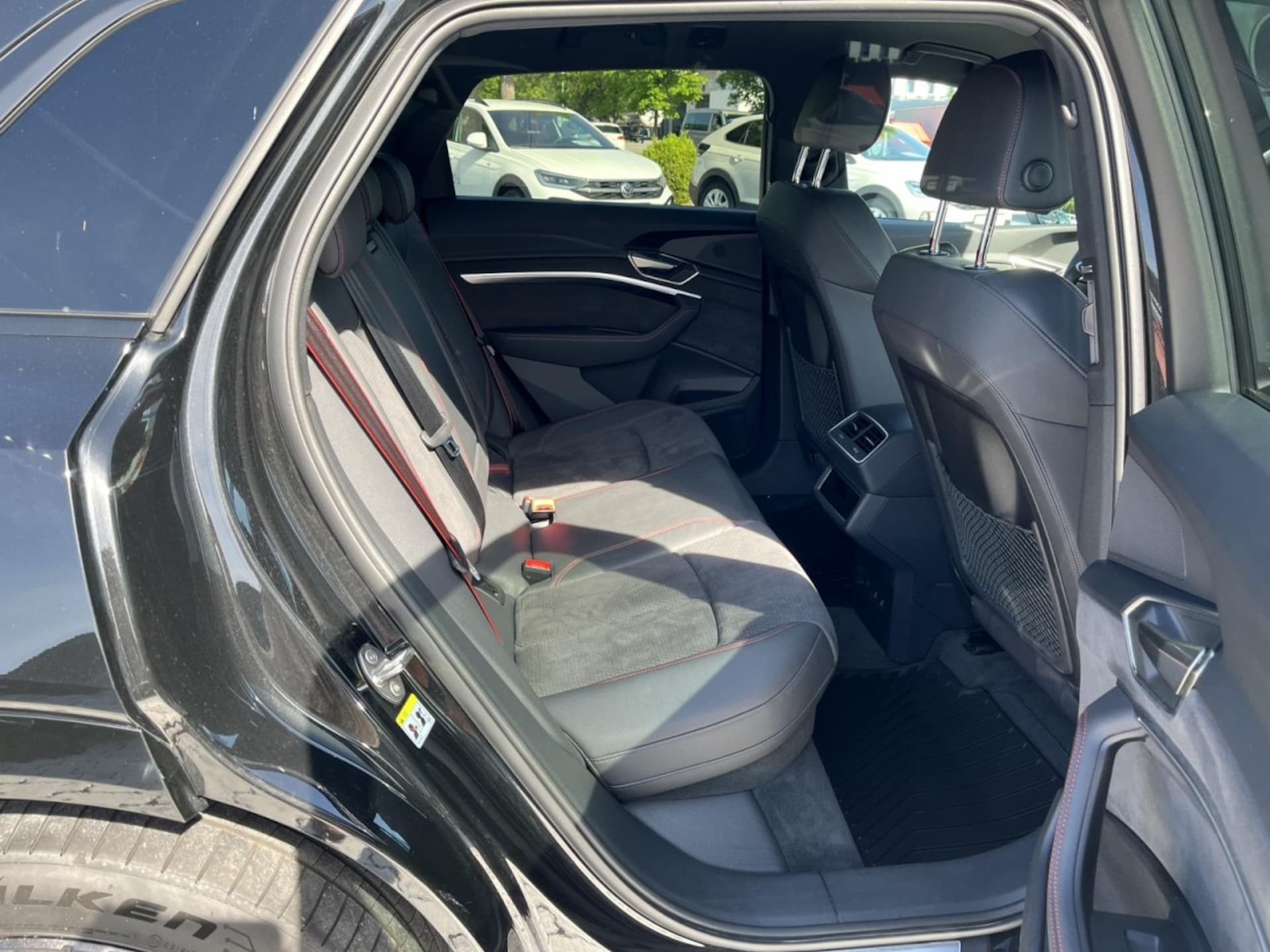 Audi Q8 e-tron S line