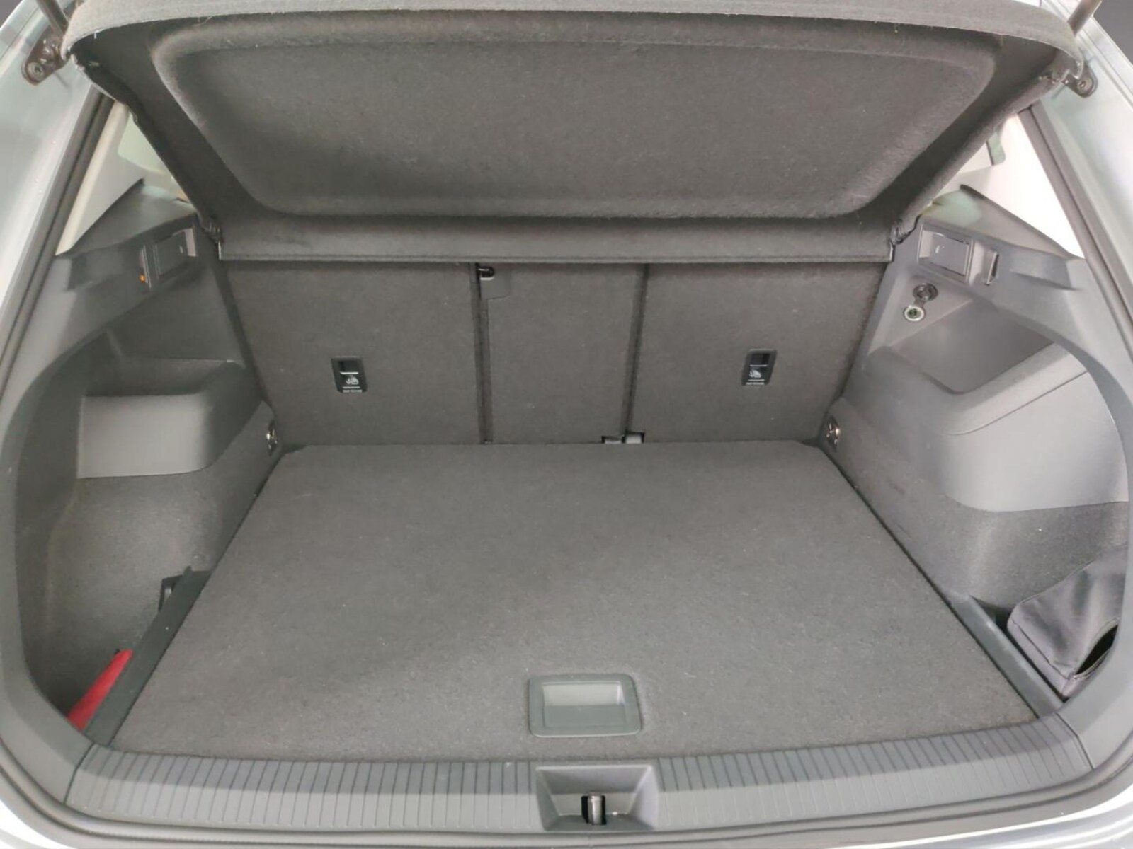 Volkswagen Tiguan – Bild 14