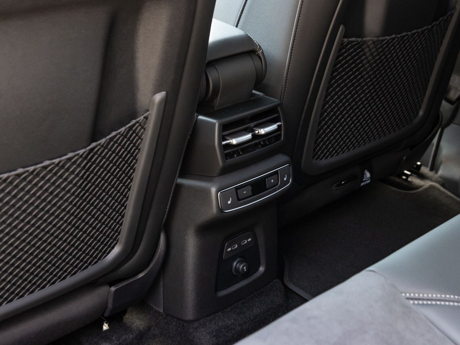 Audi Q4 Sportback e-tron – Bild 12