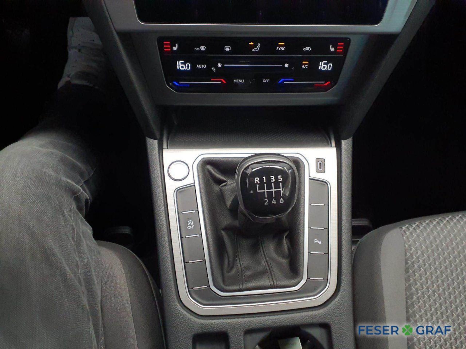Volkswagen Passat Variant Basis-Modell