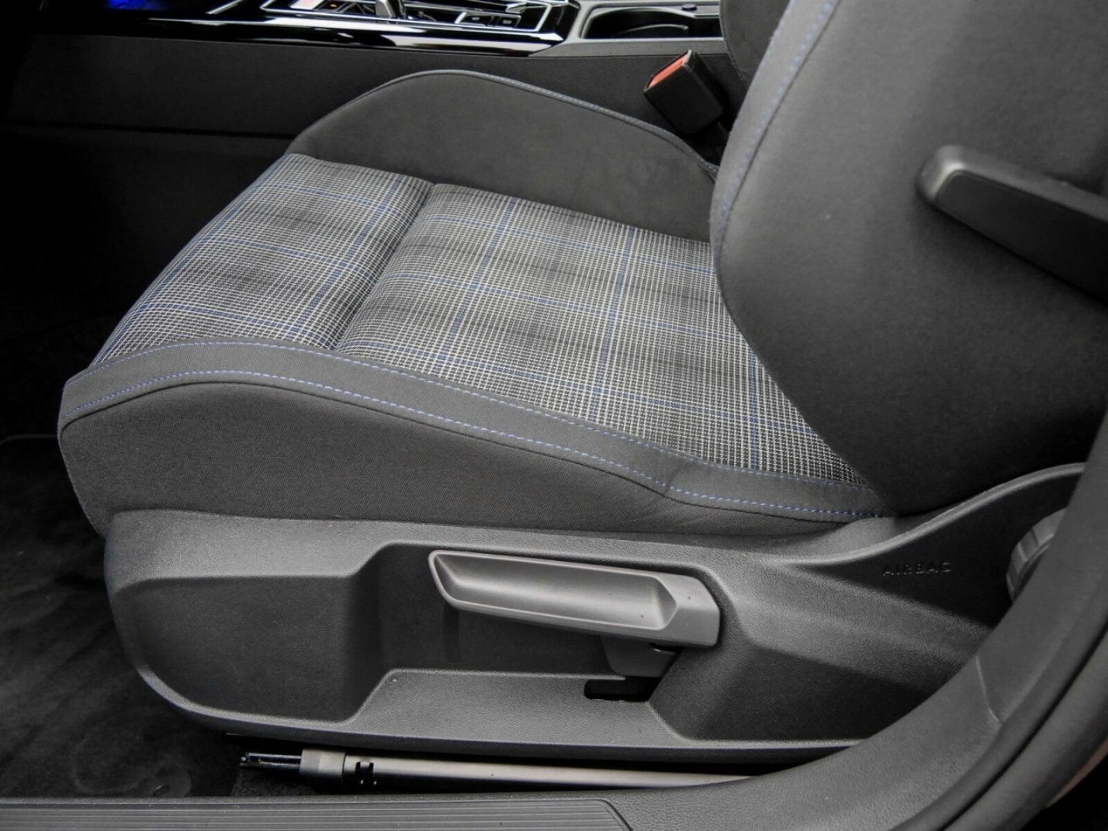 Volkswagen Golf – Bild 16