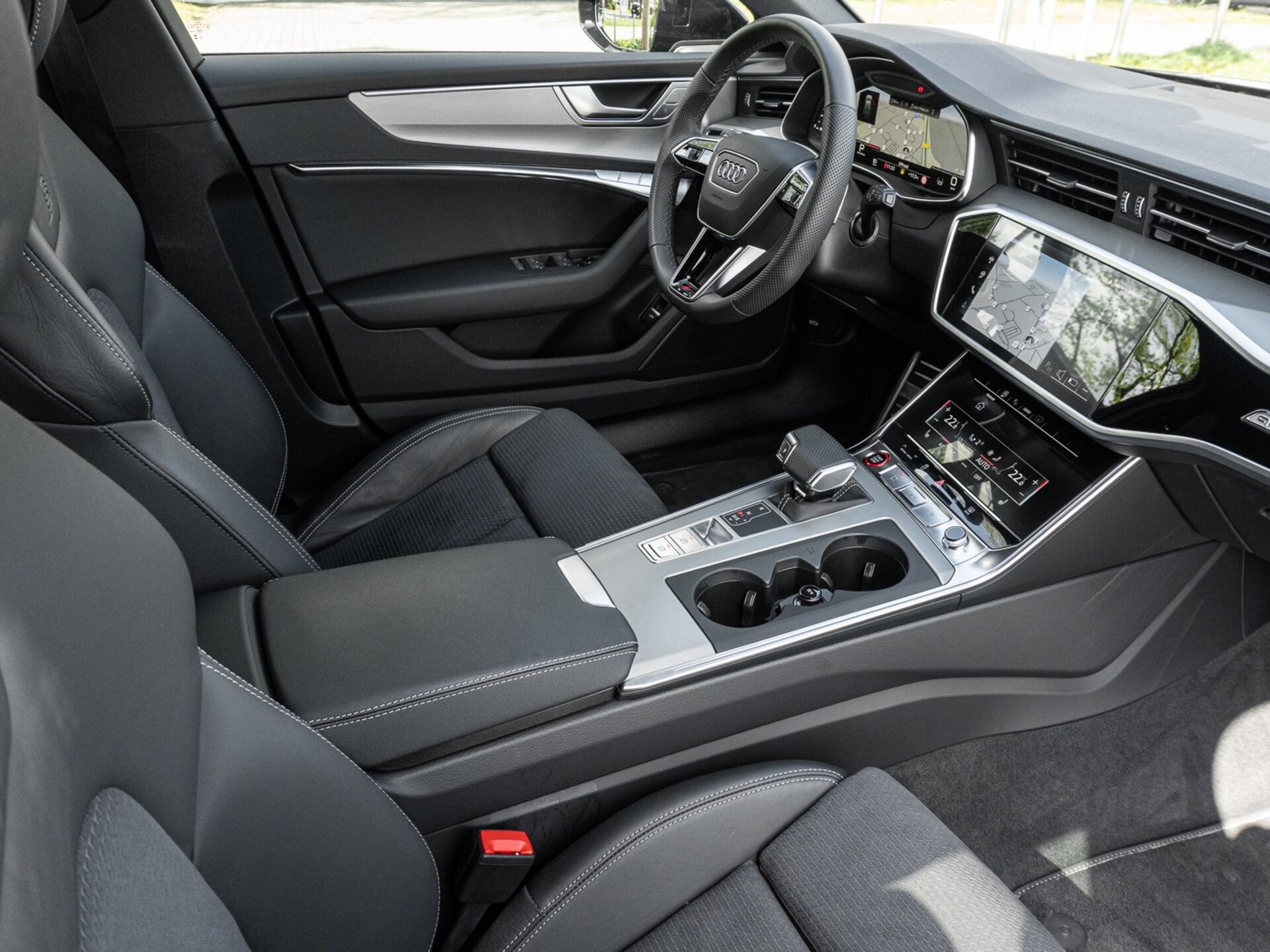 Audi S6 Avant