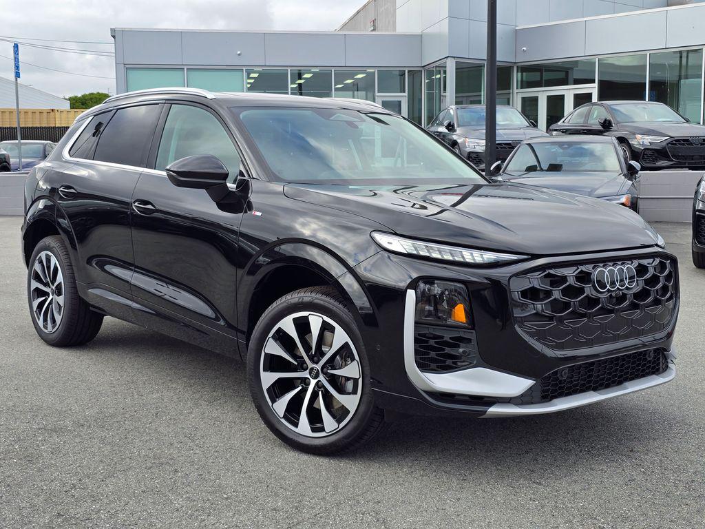 2026 Audi Q3 S line quattro's photo