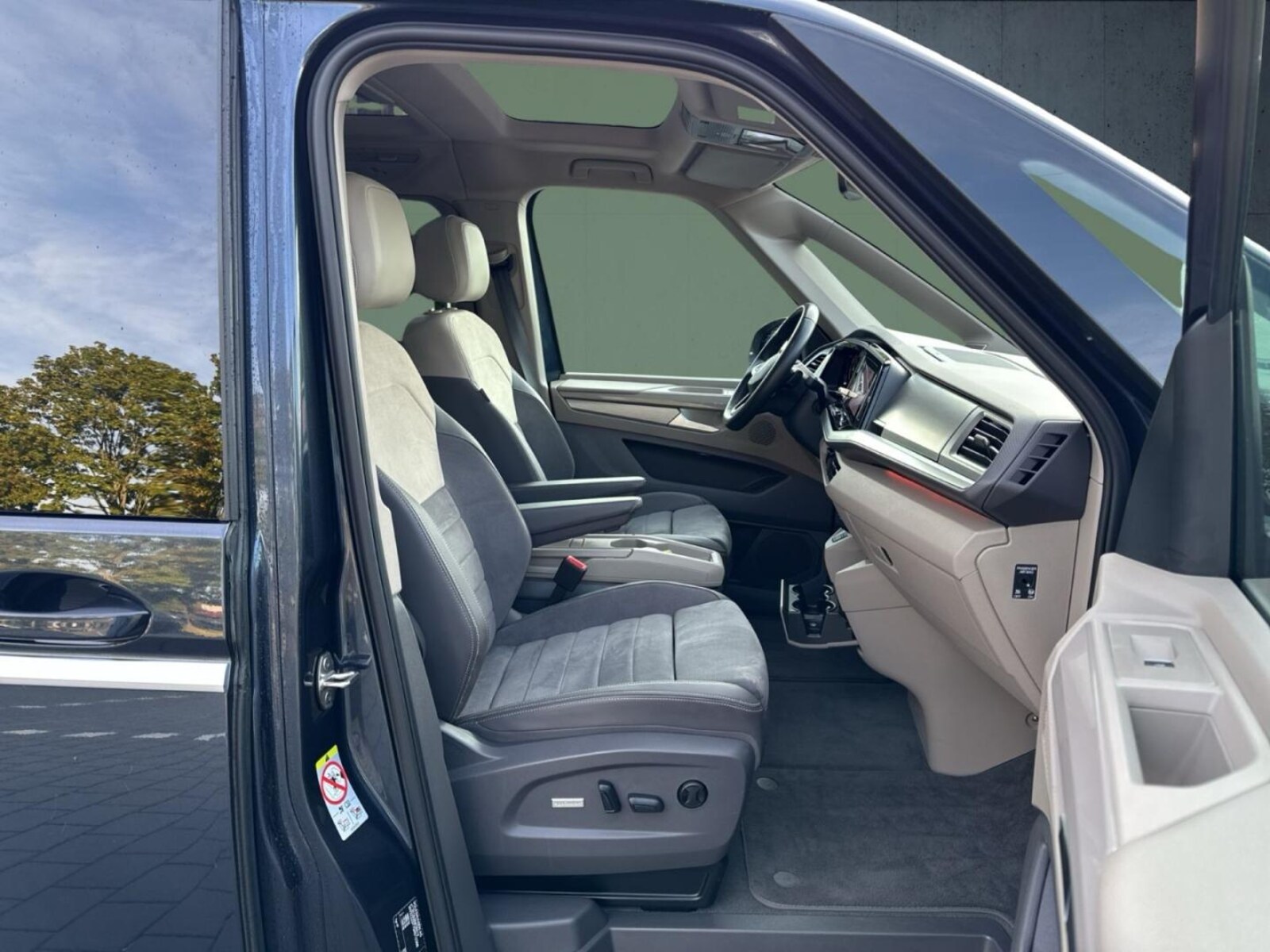 Volkswagen Multivan Langversion – Bild 14