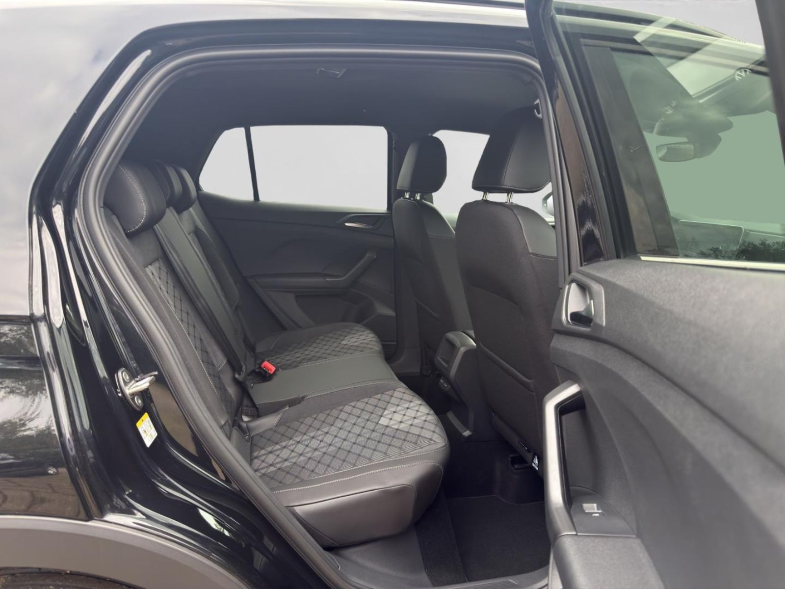 Volkswagen T-Cross – Bild 16
