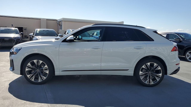 2026 Audi Q8